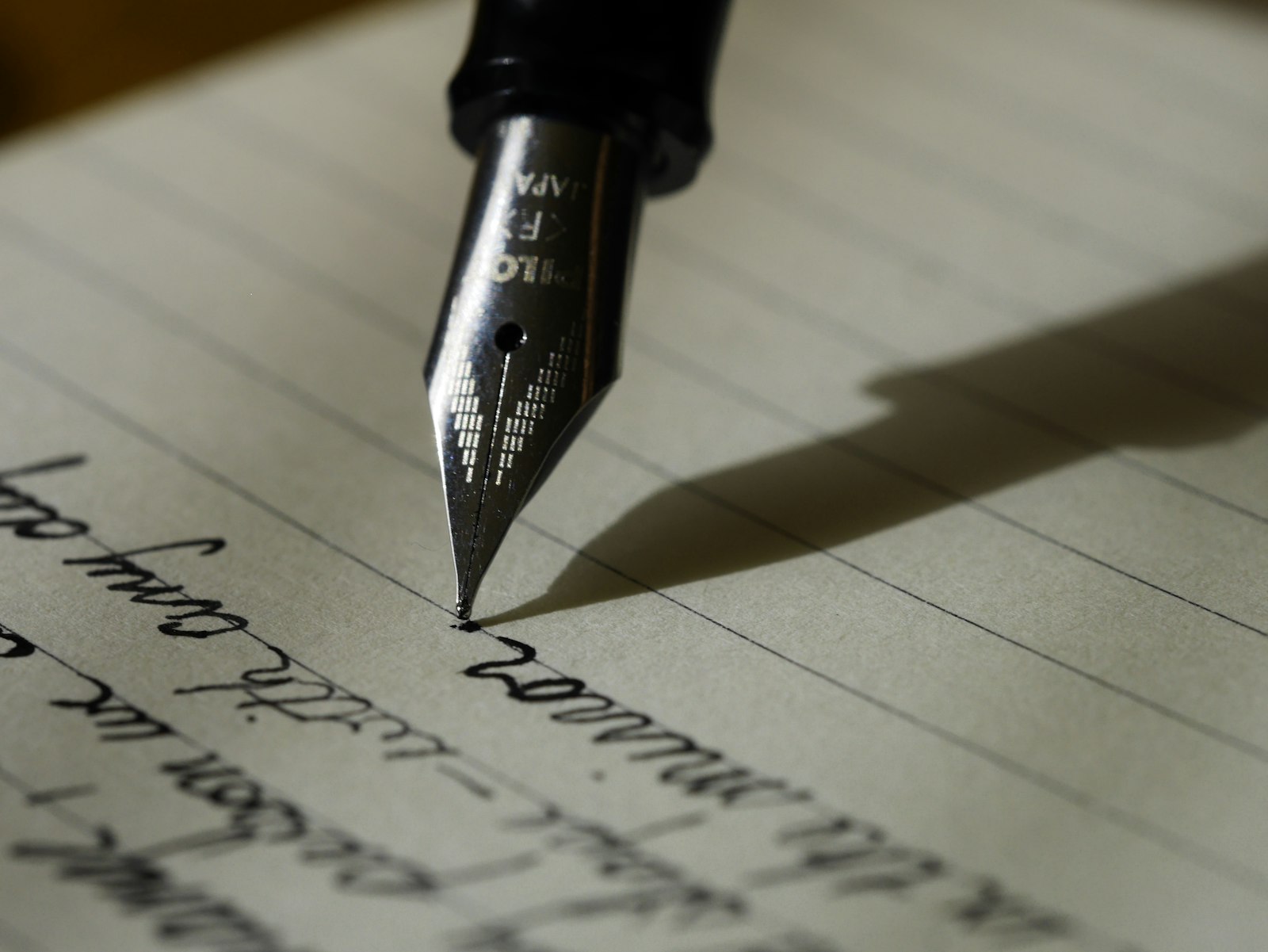 Single-Tasking for Anxious People: A 2026 Mindfulness Guide