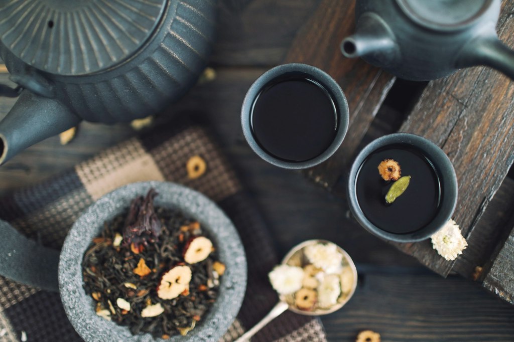 Slow living habits for calmer&nbsp;nights